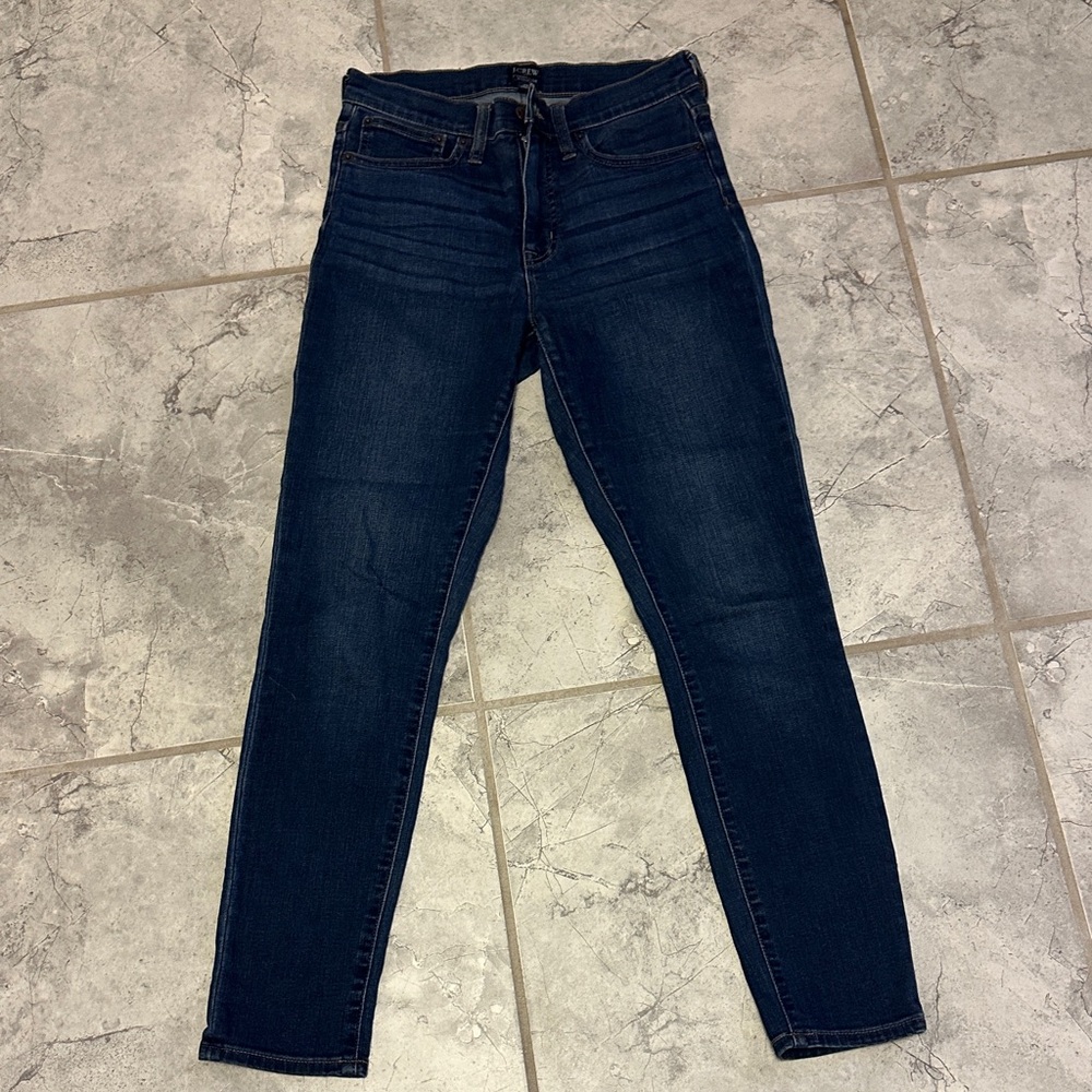 J. Crew Dark Blue Skinny Jeans – Everyday Essential 💙